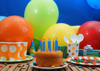 Specialty Balloon Printers Table Setting