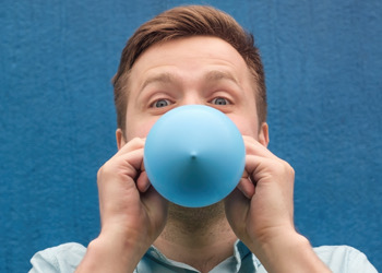Balloon shop blower up